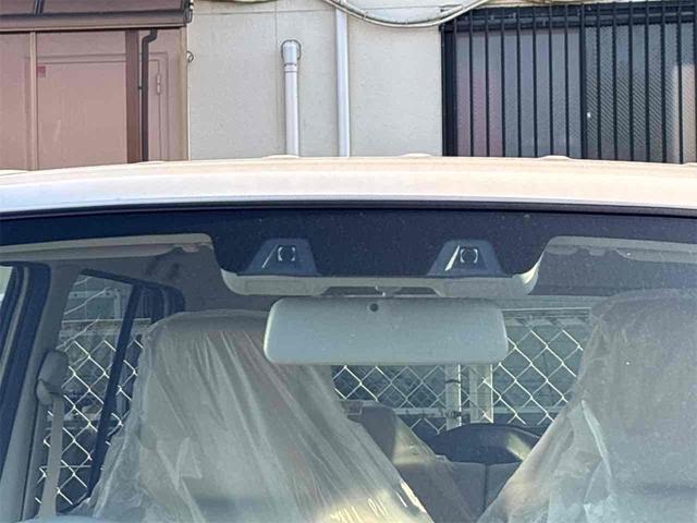 アルトラパン X 届け出済み未使用車 クリアランスソナー レーンアシスト 衝突被害軽減システム オートライト LEDヘッドランプ スマートキー アイドリングストップ 電動格納ミラー シートヒーター ベンチシート CVT(25枚目)