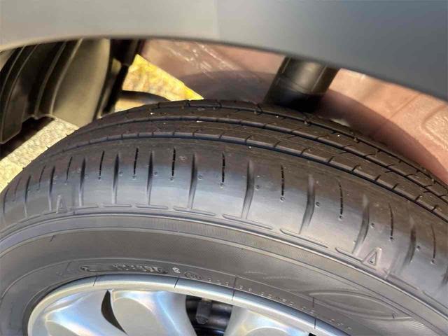 アルトラパン X 届け出済み未使用車 クリアランスソナー レーンアシスト 衝突被害軽減システム オートライト LEDヘッドランプ スマートキー アイドリングストップ 電動格納ミラー シートヒーター ベンチシート CVT(32枚目)