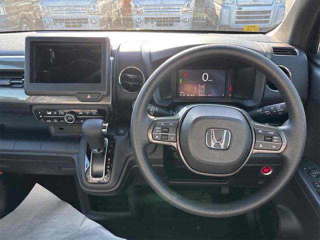 Ｎ－ＷＧＮカスタム Ｌ　届け出済み未使用車　バックカメラ　クリアランスソナー　オートクルーズコントロール　レーンアシスト　衝突被害軽減システム　オートライト　ＬＥＤヘッドランプ　スマートキー　アイドリングストップ（7枚目）