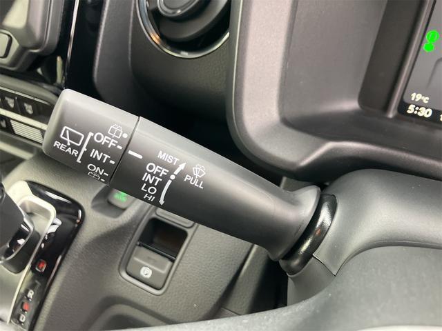 Ｎ－ＷＧＮカスタム Ｌブラックスタイル　届け出済み未使用車　バックカメラ　クリアランスソナー　オートクルーズコントロール　レーンアシスト　衝突被害軽減システム　オートライト　ＬＥＤヘッドランプ　スマートキー　アイドリングストップ（11枚目）