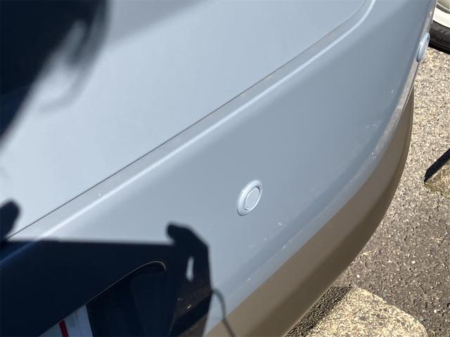 アルトラパン ハイブリッドL 届け出済み未使用車 クリアランスソナー レーンアシスト 衝突被害軽減システム オートライト LEDヘッドランプ スマートキー アイドリングストップ 電動格納ミラー シートヒーター ベンチシート CVT(34枚目)