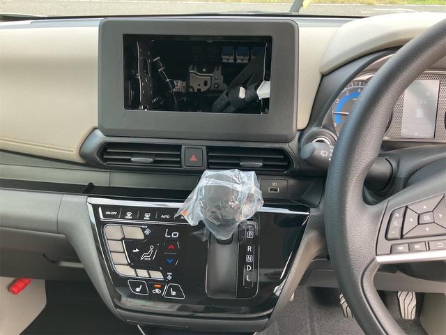 eKワゴン G クリアランスソナー レーンアシスト 衝突被害軽減システム オートライト スマートキー アイドリングストップ 電動格納ミラー シートヒーター ベンチシート CVT 盗難防止システム ABS ESC(6枚目)