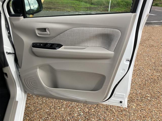 eKワゴン G クリアランスソナー レーンアシスト 衝突被害軽減システム オートライト スマートキー アイドリングストップ 電動格納ミラー シートヒーター ベンチシート CVT 盗難防止システム ABS ESC(23枚目)