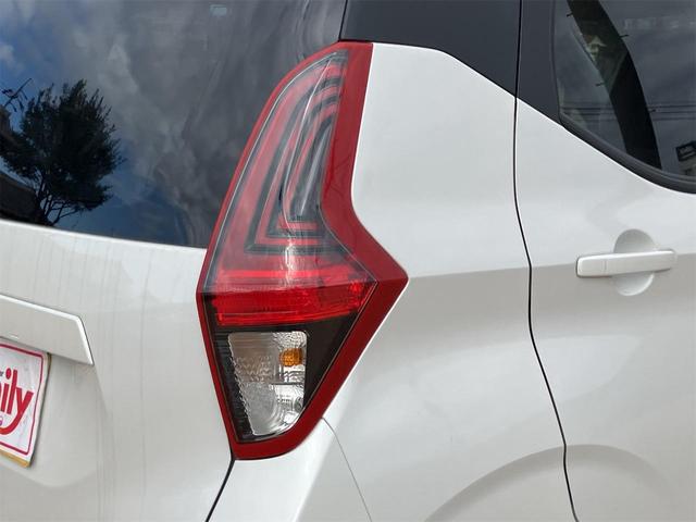 eKワゴン G クリアランスソナー レーンアシスト 衝突被害軽減システム オートライト スマートキー アイドリングストップ 電動格納ミラー シートヒーター ベンチシート CVT 盗難防止システム ABS ESC(76枚目)