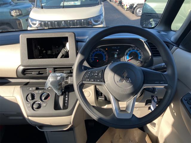 ｅＫスペース Ｍ　届け出済み未使用車　バックカメラ　両側スライドドア　クリアランスソナー　レーンアシスト　衝突被害軽減システム　オートライト　ＬＥＤヘッドランプ　キーレスエントリー　アイドリングストップ　電動格納ミラー（7枚目）