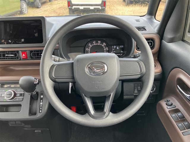 ムーヴキャンバス セオリーＸ　両側電動スライドドア　クリアランスソナー　衝突被害軽減システム　オートライト　スマートキー　アイドリングストップ　電動格納ミラー　ベンチシート　ＣＶＴ　盗難防止システム　ＡＢＳ　ＥＳＣ　衝突安全ボディ（7枚目）