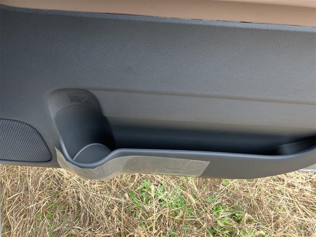 ムーヴキャンバス セオリーＸ　届け出済み未使用車　両側電動スライドドア　クリアランスソナー　レーンアシスト　衝突被害軽減システム　オートライト　スマートキー　アイドリングストップ　電動格納ミラー　ベンチシート　ＣＶＴ（33枚目）