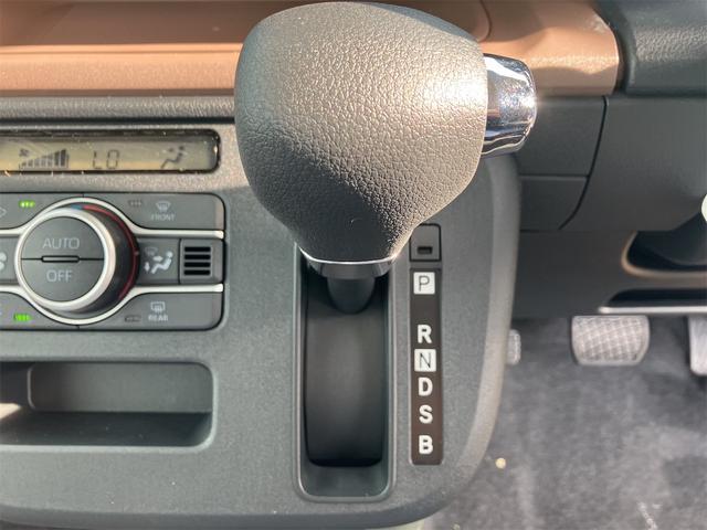 ムーヴキャンバス セオリーＸ　届け出済み未使用車　両側電動スライドドア　クリアランスソナー　衝突被害軽減システム　オートライト　スマートキー　アイドリングストップ　電動格納ミラー　ベンチシート　ＣＶＴ　盗難防止システム　ＡＢＳ（10枚目）