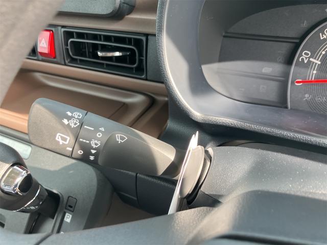 ムーヴキャンバス セオリーＸ　届け出済み未使用車　両側電動スライドドア　クリアランスソナー　衝突被害軽減システム　オートライト　スマートキー　アイドリングストップ　電動格納ミラー　ベンチシート　ＣＶＴ　盗難防止システム　ＡＢＳ（12枚目）