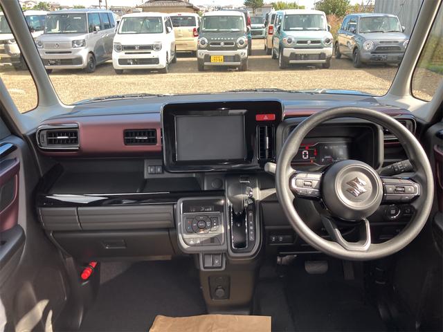 運転者にとっては日々使用することとなる運転席です。運転席が快適だと運転に集中することができますね。