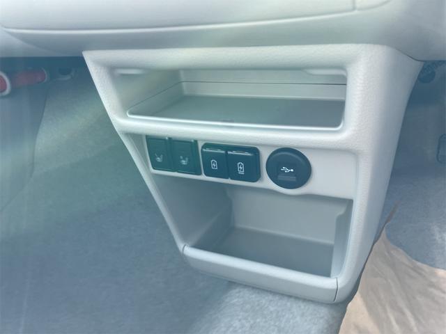 アルトラパンＬＣ Ｘ　全周囲カメラ　クリアランスソナー　レーンアシスト　衝突被害軽減システム　オートライト　ＬＥＤヘッドランプ　スマートキー　アイドリングストップ　電動格納ミラー　シートヒーター　ベンチシート　ＣＶＴ（10枚目）