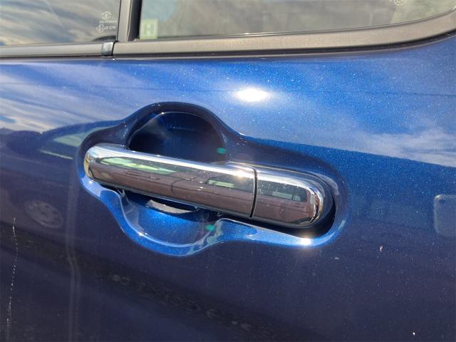 アルトラパンＬＣ Ｘ　全周囲カメラ　クリアランスソナー　レーンアシスト　衝突被害軽減システム　オートライト　ＬＥＤヘッドランプ　スマートキー　アイドリングストップ　電動格納ミラー　シートヒーター　ベンチシート　ＣＶＴ（38枚目）