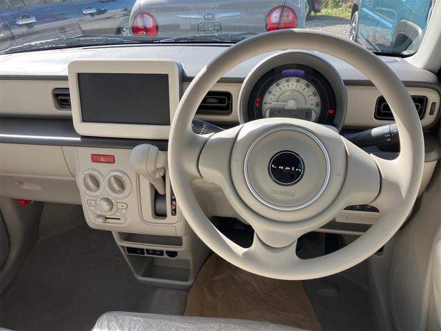 アルトラパン ハイブリッドＧ　届け出済み未使用車　クリアランスソナー　レーンアシスト　衝突被害軽減システム　オートライト　スマートキー　アイドリングストップ　電動格納ミラー　ベンチシート　ＣＶＴ　盗難防止システム　ＡＢＳ　ＥＳＣ（7枚目）