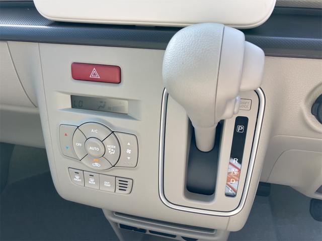 アルトラパン ハイブリッドＬ　届け出済み未使用車　クリアランスソナー　レーンアシスト　衝突被害軽減システム　オートライト　ＬＥＤヘッドランプ　スマートキー　アイドリングストップ　シートヒーター　ベンチシート　ＣＶＴ（9枚目）