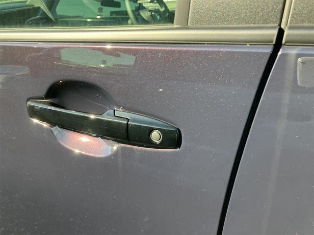 N-WGNカスタム Lブラックスタイル バックカメラ クリアランスソナー オートクルーズコントロール レーンアシスト 衝突被害軽減システム オートライト LEDヘッドランプ スマートキー アイドリングストップ 電動格納ミラー シートヒーター(40枚目)