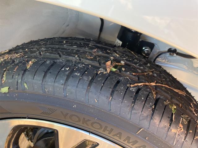 スペーシアカスタム ハイブリッドＸＳ　届け出済み未使用車　両側電動スライドドア　クリアランスソナー　オートクルーズコントロール　レーンアシスト　衝突被害軽減システム　オートライト　ＬＥＤヘッドランプ　スマートキー　アイドリングストップ（31枚目）