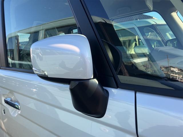 スペーシアカスタム ハイブリッドＸＳ　届け出済み未使用車　両側電動スライドドア　クリアランスソナー　オートクルーズコントロール　レーンアシスト　衝突被害軽減システム　オートライト　ＬＥＤヘッドランプ　スマートキー　アイドリングストップ（32枚目）