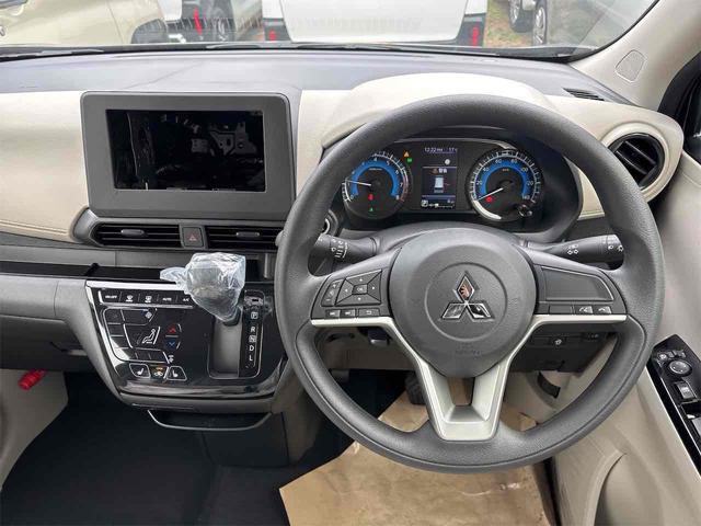 自ら操るハンドル！ドライバーの生命線です。お客様の目で実際にご確認ください。