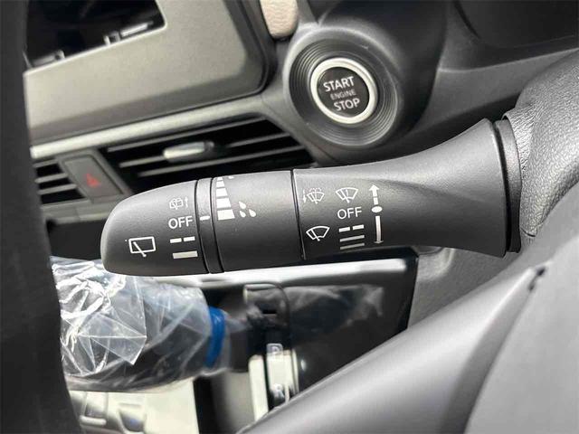 お車の知識がなくても大丈夫です！皆様のご来店をスタッフ一同、心よりお待ちしております。