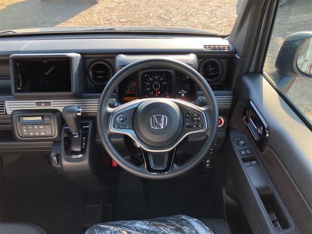 Ｎ－ＶＡＮ ファン　バックカメラ　両側スライドドア　クリアランスソナー　オートクルーズコントロール　レーンアシスト　衝突被害軽減システム　オートライト　スマートキー　アイドリングストップ　電動格納ミラー　ＣＶＴ　ＥＳＣ（7枚目）