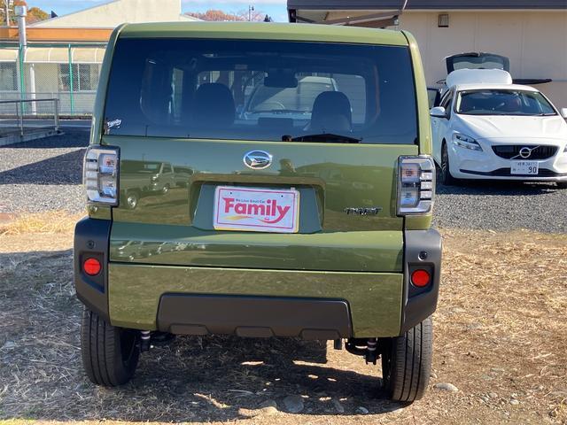 タフト Ｘ　バックカメラ　クリアランスソナー　衝突被害軽減システム　オートライト　ＬＥＤヘッドランプ　スマートキー　アイドリングストップ　電動格納ミラー　ＣＶＴ　盗難防止システム　ＡＢＳ　ＥＳＣ　衝突安全ボディ（17枚目）