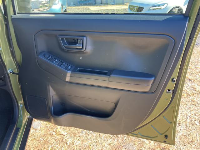 タフト Ｘ　バックカメラ　クリアランスソナー　衝突被害軽減システム　オートライト　ＬＥＤヘッドランプ　スマートキー　アイドリングストップ　電動格納ミラー　ＣＶＴ　盗難防止システム　ＡＢＳ　ＥＳＣ　衝突安全ボディ（78枚目）