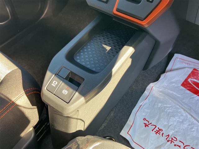 タフト Ｇ　届け出済み未使用車　バックカメラ　クリアランスソナー　オートクルーズコントロール　衝突被害軽減システム　オートライト　ＬＥＤヘッドランプ　ヘッドライトウォッシャー　スマートキー　アイドリングストップ（10枚目）