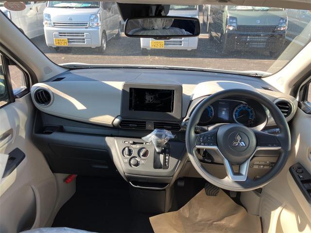 eKワゴン M 届け出済み未使用車 バックカメラ クリアランスソナー レーンアシスト 衝突被害軽減システム オートライト キーレスエントリー アイドリングストップ 電動格納ミラー シートヒーター ベンチシート CVT(6枚目)