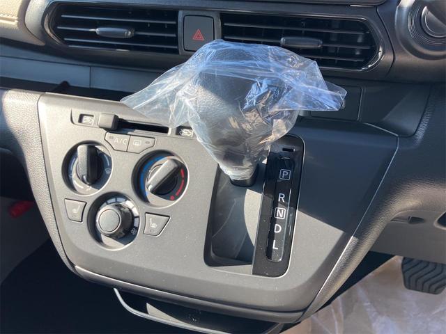 eKワゴン M 届け出済み未使用車 バックカメラ クリアランスソナー レーンアシスト 衝突被害軽減システム オートライト キーレスエントリー アイドリングストップ 電動格納ミラー シートヒーター ベンチシート CVT(10枚目)