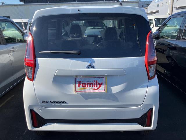 eKワゴン M 届け出済み未使用車 バックカメラ クリアランスソナー レーンアシスト 衝突被害軽減システム オートライト キーレスエントリー アイドリングストップ 電動格納ミラー シートヒーター ベンチシート CVT(20枚目)