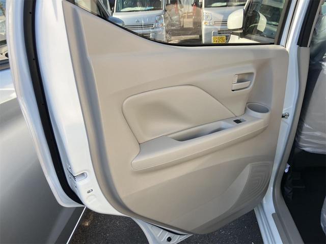 eKワゴン M 届け出済み未使用車 バックカメラ クリアランスソナー レーンアシスト 衝突被害軽減システム オートライト キーレスエントリー アイドリングストップ 電動格納ミラー シートヒーター ベンチシート CVT(57枚目)