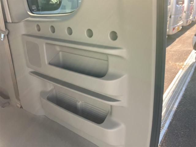 エブリイワゴン PZターボスペシャル 両側電動スライドドア クリアランスソナー レーンアシスト 衝突被害軽減システム オートライト LEDヘッドランプ スマートキー アイドリングストップ 電動格納ミラー シートヒーター ベンチシート(39枚目)