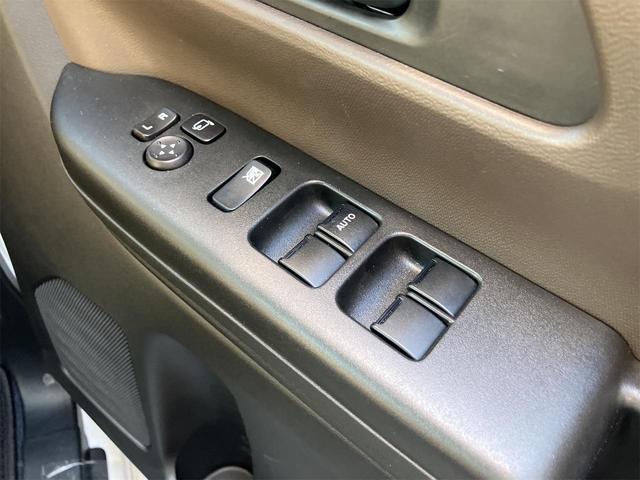 スペーシア ハイブリッドＸ　両側電動スライドドア　クリアランスソナー　衝突被害軽減システム　オートライト　ＬＥＤヘッドランプ　スマートキー　アイドリングストップ　電動格納ミラー　シートヒーター　ベンチシート　ＣＶＴ（15枚目）