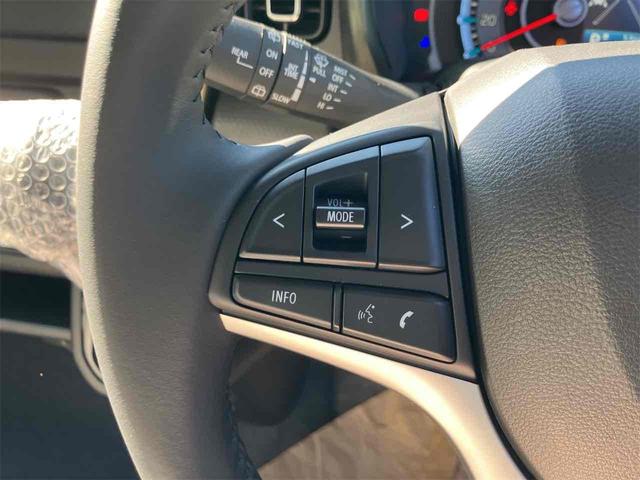 ハスラー タフワイルド　クリアランスソナー　オートクルーズコントロール　レーンアシスト　衝突被害軽減システム　オートライト　ＬＥＤヘッドランプ　スマートキー　アイドリングストップ　電動格納ミラー　シートヒーター　ＣＶＴ（13枚目）