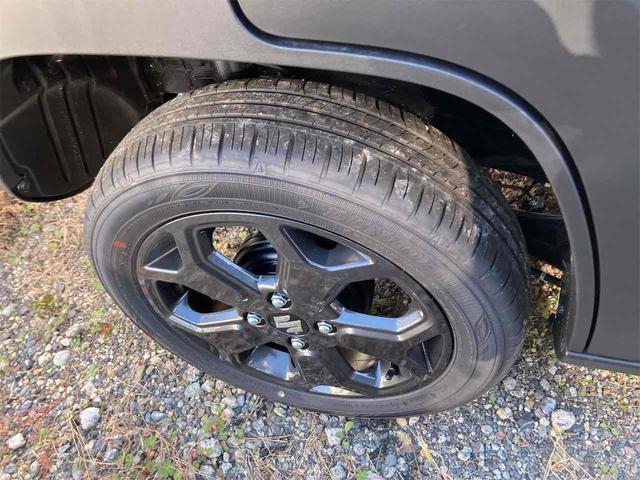 ハスラー タフワイルド　クリアランスソナー　オートクルーズコントロール　レーンアシスト　衝突被害軽減システム　オートライト　ＬＥＤヘッドランプ　スマートキー　アイドリングストップ　電動格納ミラー　シートヒーター　ＣＶＴ（23枚目）