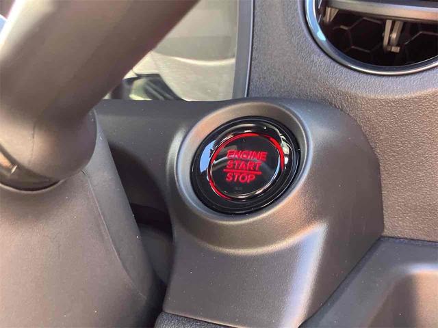 N-BOXカスタム ベースグレード 届け出済み未使用車 バックカメラ 両側電動スライドドア クリアランスソナー オートクルーズコントロール レーンアシスト 衝突被害軽減システム オートライト LEDヘッドランプ スマートキー(13枚目)