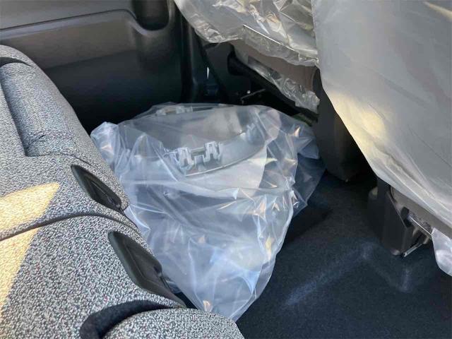 スペーシア ハイブリッドＸ　両側電動スライドドア　クリアランスソナー　衝突被害軽減システム　オートライト　ＬＥＤヘッドランプ　スマートキー　アイドリングストップ　電動格納ミラー　シートヒーター　ベンチシート　ＣＶＴ（50枚目）