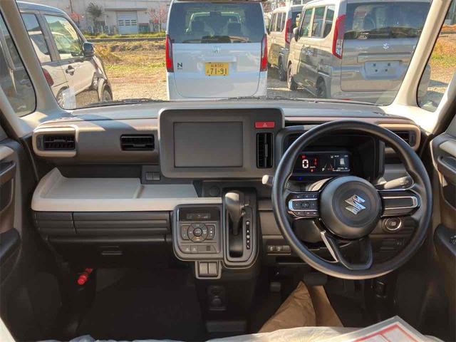 スペーシア ハイブリッドＧ　届け出済み未使用車　両側スライドドア　クリアランスソナー　衝突被害軽減システム　オートライト　ＬＥＤヘッドランプ　スマートキー　アイドリングストップ　電動格納ミラー　ベンチシート　ＣＶＴ（6枚目）