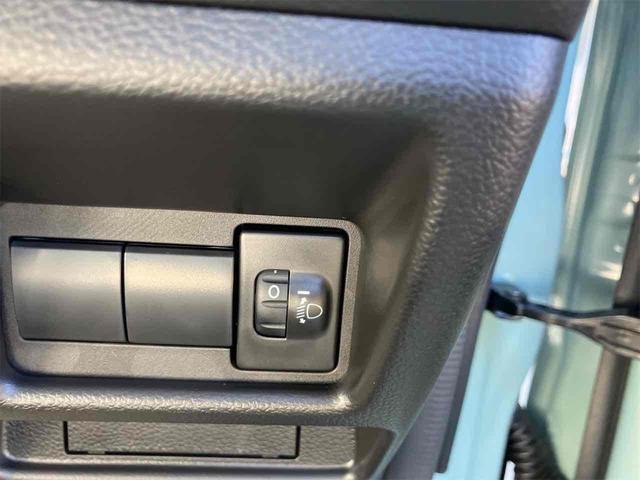 スペーシア ハイブリッドＧ　両側スライドドア　クリアランスソナー　衝突被害軽減システム　オートライト　ＬＥＤヘッドランプ　スマートキー　アイドリングストップ　電動格納ミラー　ベンチシート　ＣＶＴ　盗難防止システム　ＡＢＳ　ＥＳＣ（11枚目）