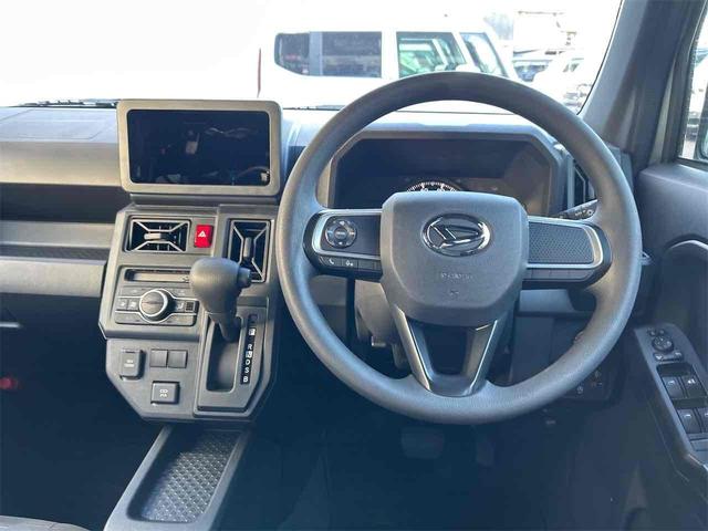 タフト X バックカメラ クリアランスソナー 衝突被害軽減システム オートライト LEDヘッドランプ スマートキー アイドリングストップ 電動格納ミラー サンルーフ CVT 盗難防止システム ABS ESC(7枚目)