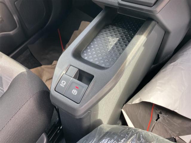 タフト X 届け出済み未使用車 バックカメラ TV クリアランスソナー 衝突被害軽減システム オートライト LEDヘッドランプ スマートキー アイドリングストップ 電動格納ミラー サンルーフ CVT(46枚目)