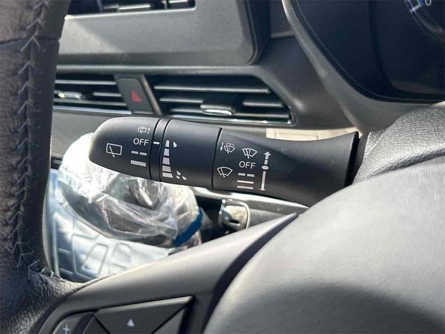 デリカミニ G 届け出済み未使用車 バックカメラ 両側スライド・片側電動 レーンアシスト 衝突被害軽減システム オートライト LEDヘッドランプ ヘッドライトウォッシャー スマートキー アイドリングストップ(12枚目)