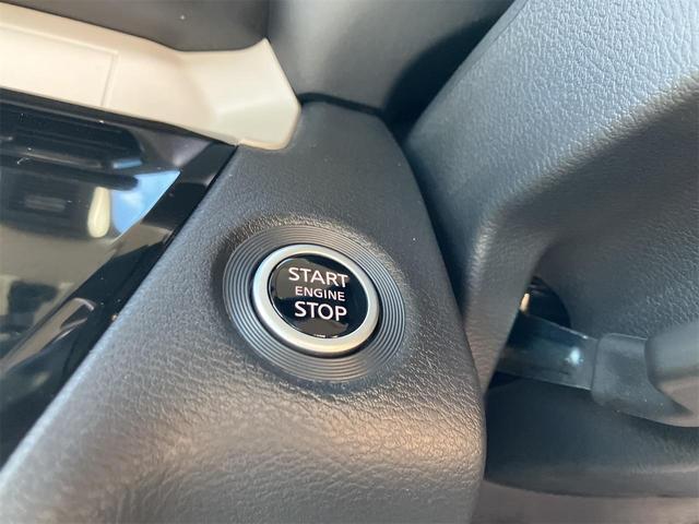 デリカミニ G 両側スライド・片側電動 クリアランスソナー レーンアシスト 衝突被害軽減システム オートライト LEDヘッドランプ スマートキー アイドリングストップ 電動格納ミラー シートヒーター ベンチシート(10枚目)