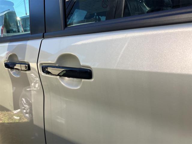 デリカミニ G 両側スライド・片側電動 クリアランスソナー レーンアシスト 衝突被害軽減システム オートライト LEDヘッドランプ スマートキー アイドリングストップ 電動格納ミラー シートヒーター ベンチシート(28枚目)