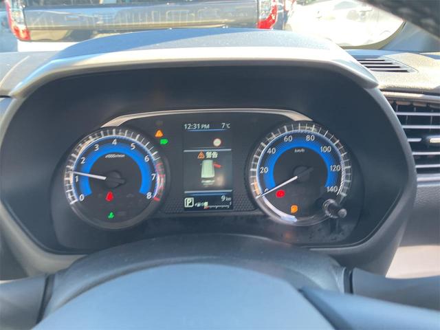 デリカミニ G 両側スライド・片側電動 クリアランスソナー レーンアシスト 衝突被害軽減システム オートライト LEDヘッドランプ スマートキー アイドリングストップ 電動格納ミラー シートヒーター ベンチシート(32枚目)