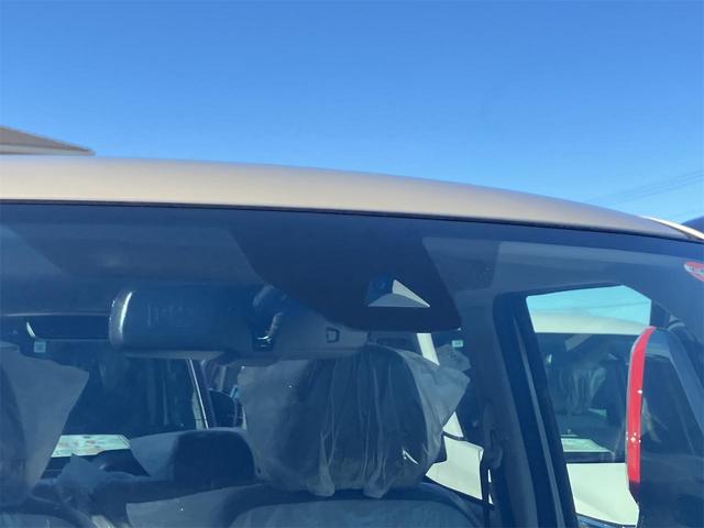 eKワゴン M 届け出済み未使用車 バックカメラ クリアランスソナー レーンアシスト 衝突被害軽減システム オートライト キーレスエントリー アイドリングストップ 電動格納ミラー シートヒーター ベンチシート CVT(27枚目)