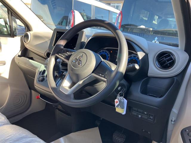 eKワゴン M 届け出済み未使用車 バックカメラ クリアランスソナー レーンアシスト 衝突被害軽減システム オートライト キーレスエントリー アイドリングストップ 電動格納ミラー シートヒーター ベンチシート CVT(44枚目)