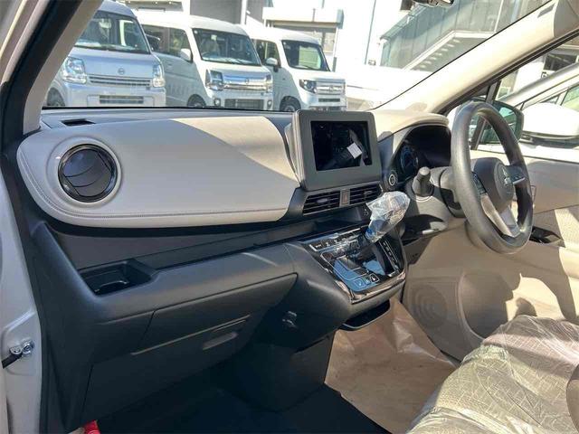 ｅＫワゴン Ｇ　届け出済み未使用車　バックカメラ　クリアランスソナー　レーンアシスト　衝突被害軽減システム　オートライト　スマートキー　アイドリングストップ　電動格納ミラー　シートヒーター　ベンチシート　ＣＶＴ（51枚目）