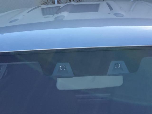 アルト ハイブリッドＳ　クリアランスソナー　レーンアシスト　衝突被害軽減システム　オートライト　キーレスエントリー　アイドリングストップ　電動格納ミラー　シートヒーター　ＣＶＴ　盗難防止システム　ＡＢＳ　ＥＳＣ（25枚目）