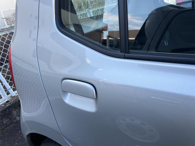 アルト ハイブリッドＳ　クリアランスソナー　レーンアシスト　衝突被害軽減システム　オートライト　キーレスエントリー　アイドリングストップ　電動格納ミラー　シートヒーター　ＣＶＴ　盗難防止システム　ＡＢＳ　ＥＳＣ（29枚目）